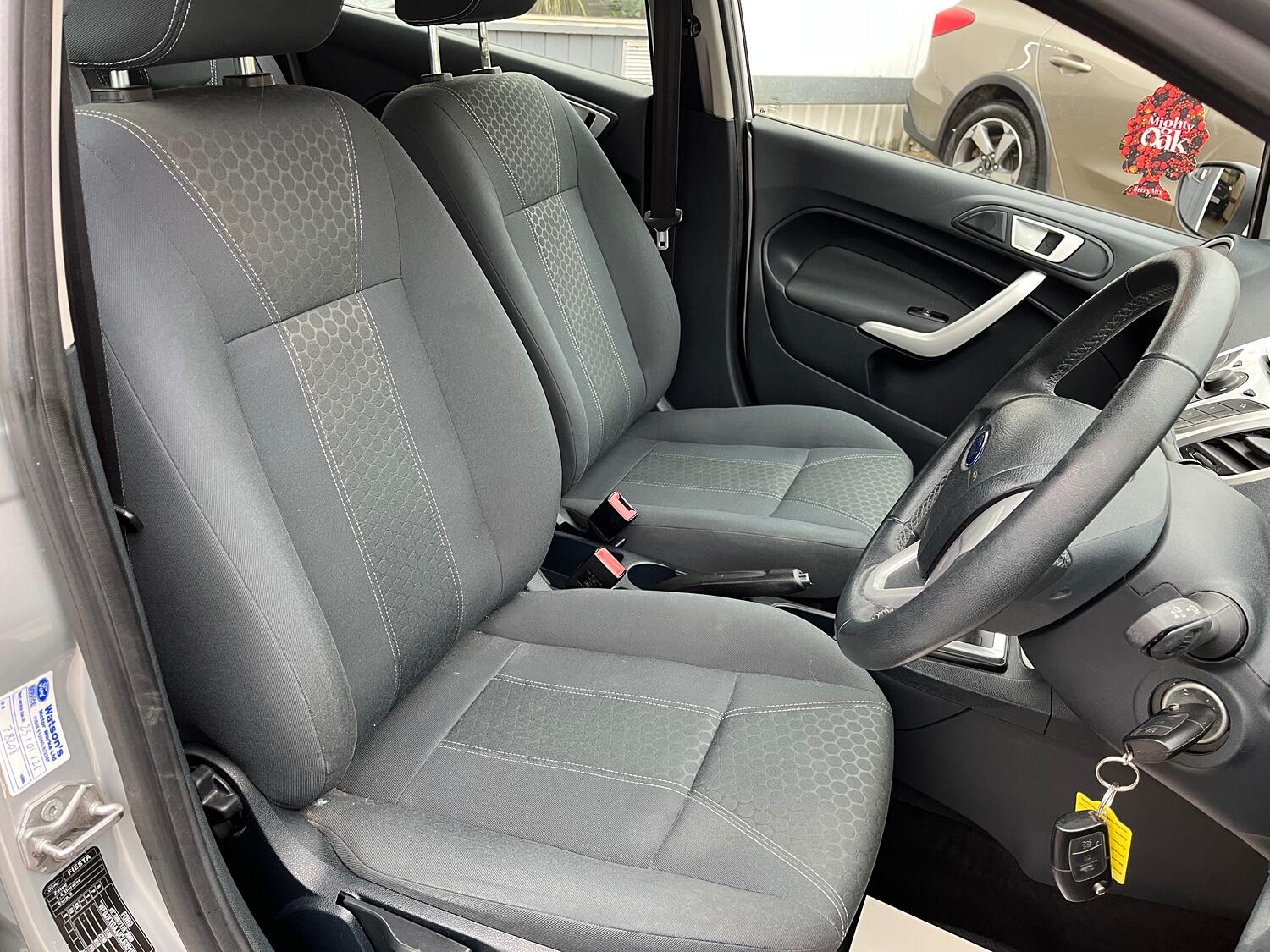 Used Ford Fiesta 2012 for sale - 76369302: Photo 9