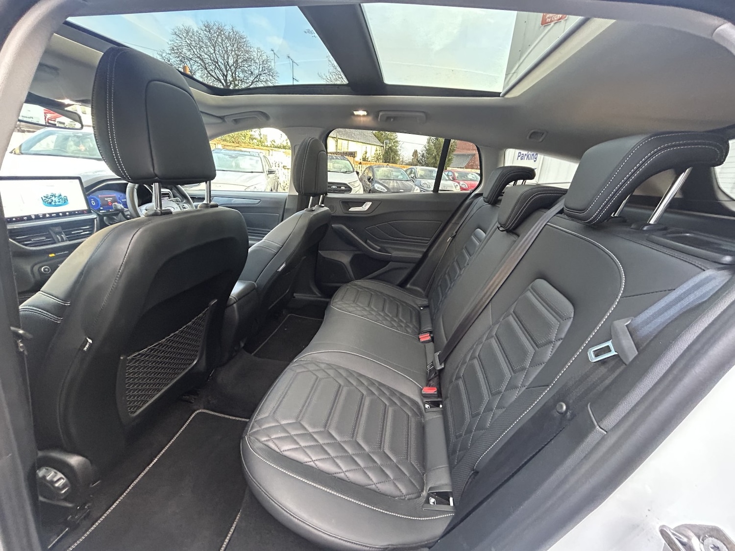 Used Ford Focus 2022 for sale - 76687124: Photo 11