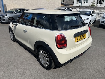 Used MINI Hatch 2016 for sale - 79302187: Photo