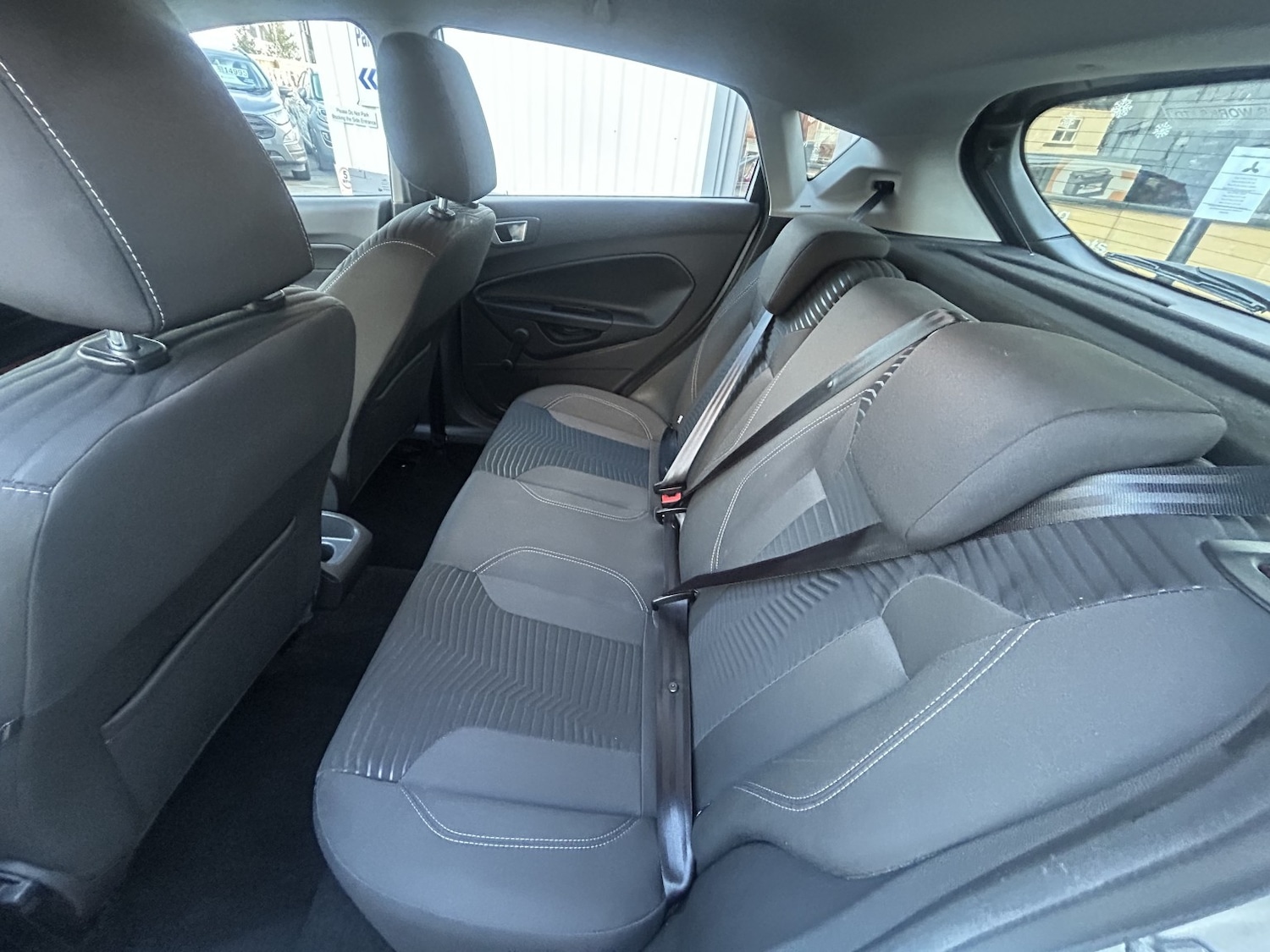 Used Ford Fiesta 2015 for sale - 77089898: Photo 11