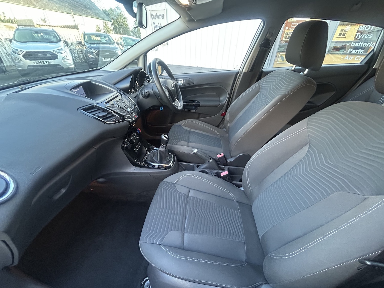 Used Ford Fiesta 2015 for sale - 77089898: Photo 15