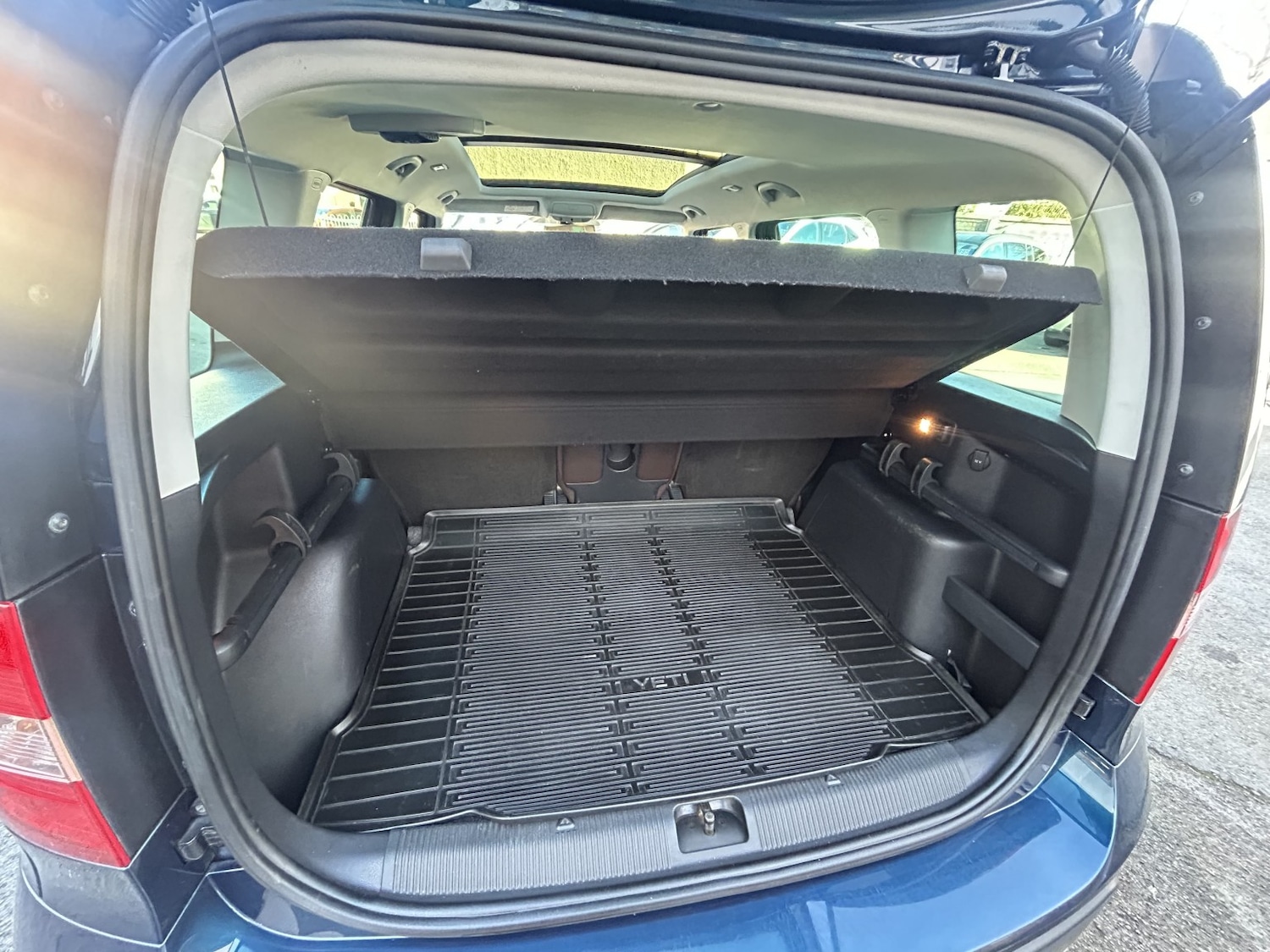 Used Skoda Yeti 2015 for sale - 76656102: Photo 15