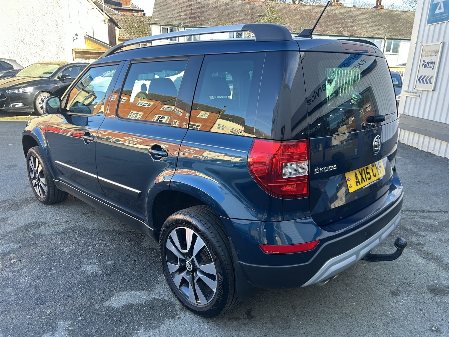 Used Skoda Yeti 2015 for sale - 76656102: Photo 4