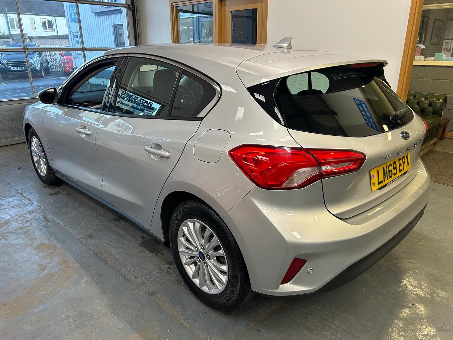 Used Ford Focus 2019 for sale - 76793891: Photo 4