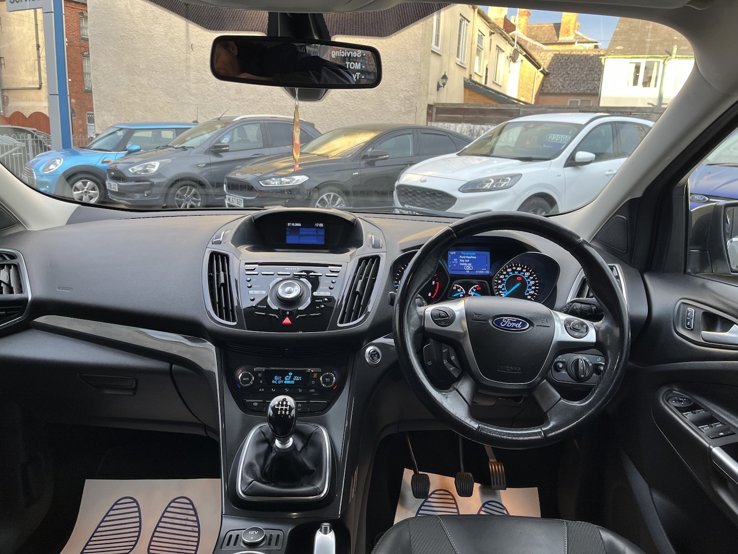 Used Ford Kuga 2015 for sale - 76396979: Photo 9