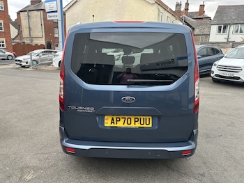 Used Ford Tourneo Connect 2020 for sale - 79600134: Photo