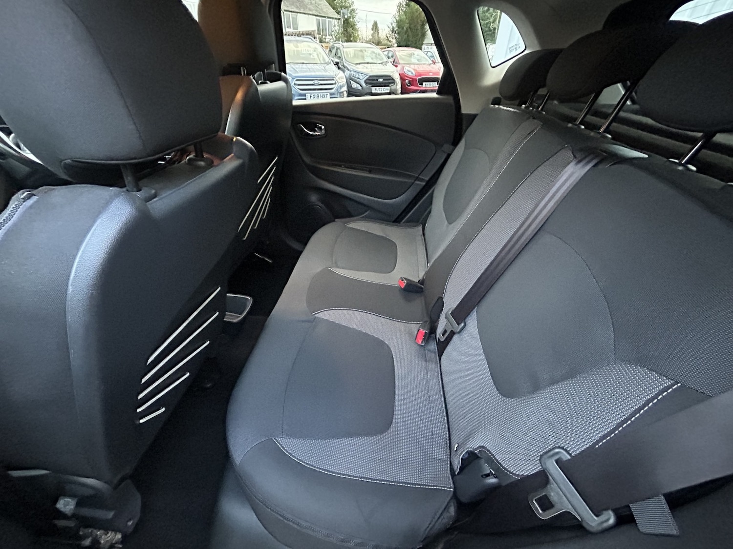 Used Renault Captur 2017 for sale - 77201267: Photo 10