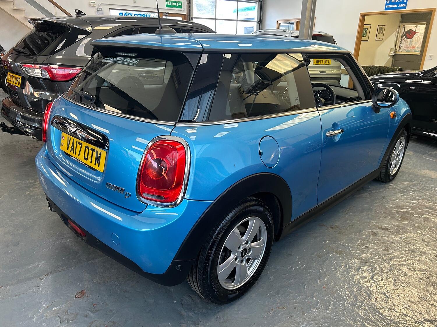 Used MINI Hatch 2017 for sale - 76076044: Photo 10