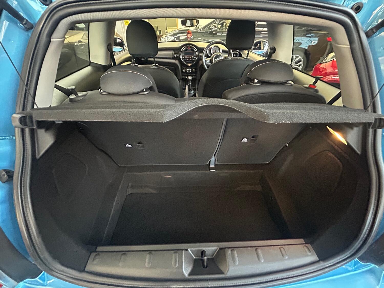 Used MINI Hatch 2017 for sale - 76076044: Photo 13