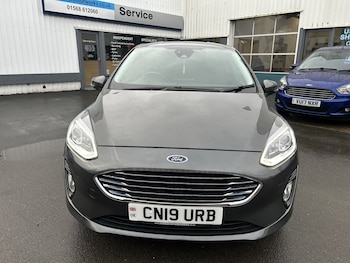 Used Ford Fiesta 2019 for sale - 77350132: Photo