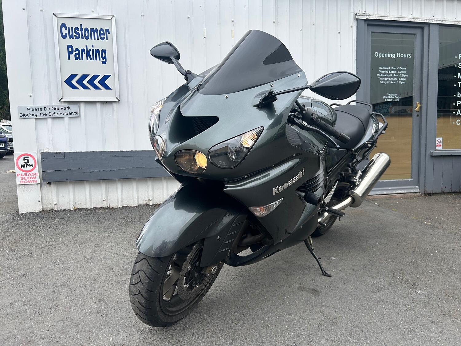 Kawasaki ZZR1400