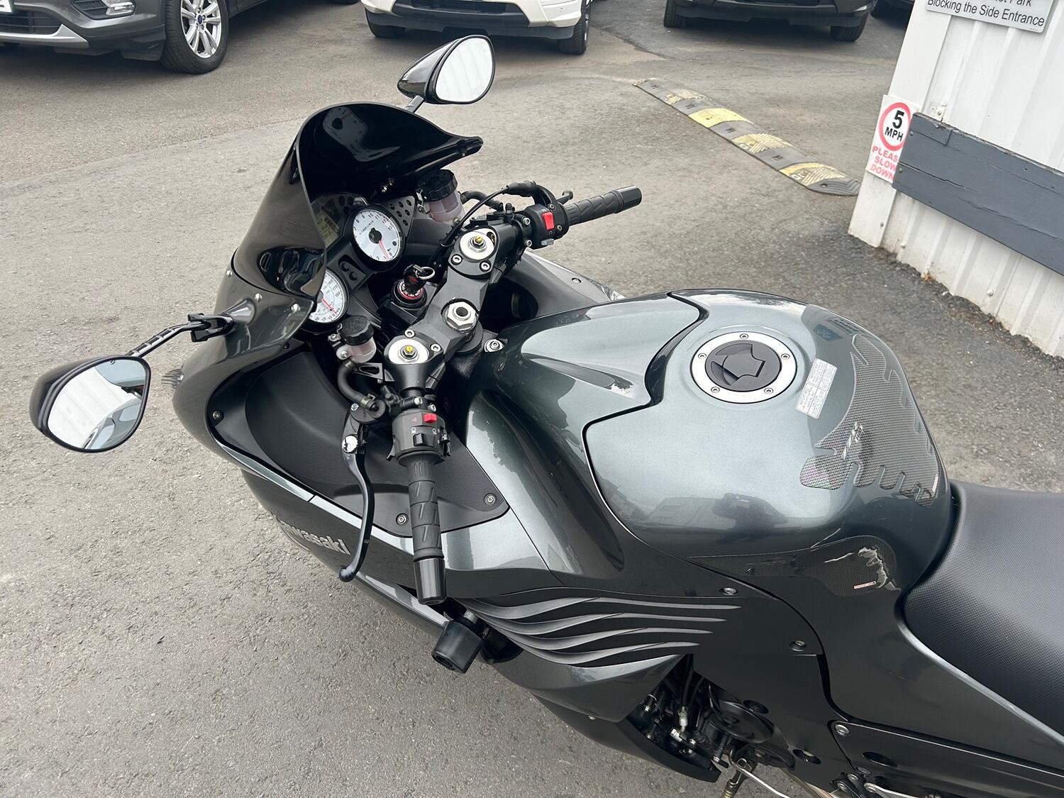 Kawasaki ZZR1400