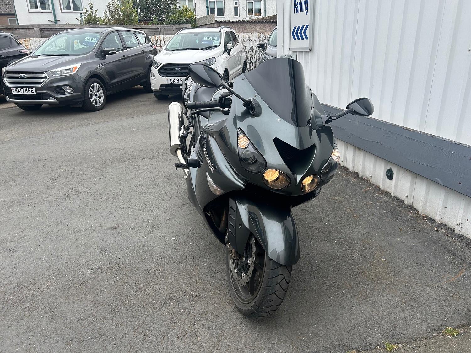 Kawasaki ZZR1400