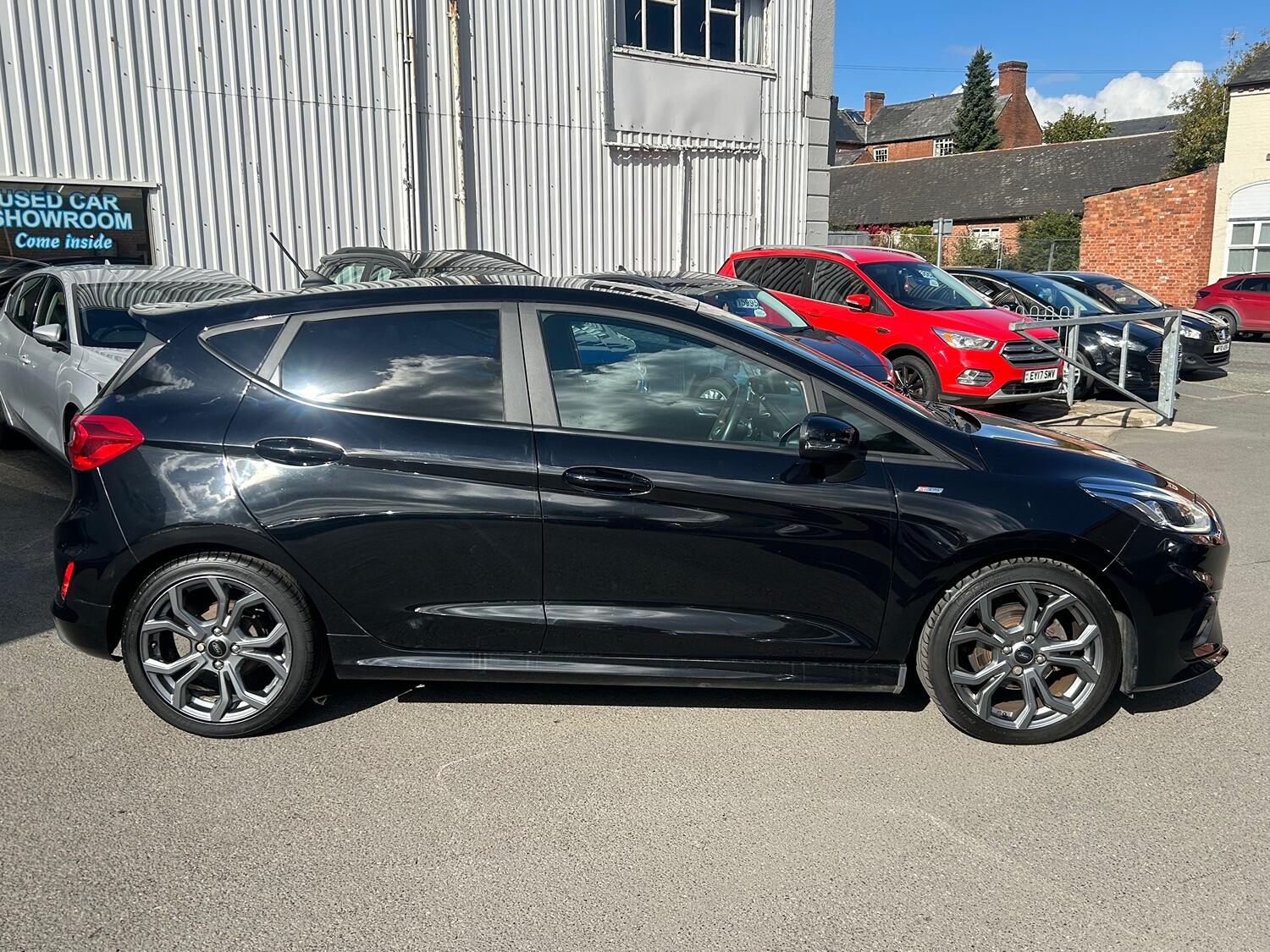 Used Ford Fiesta 2020 for sale - 76070355: Photo 3