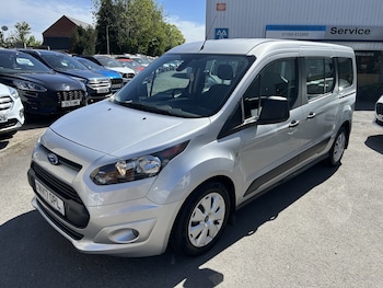 Used Ford Grand Tourneo Connect 2017 for sale - 78427474: Photo