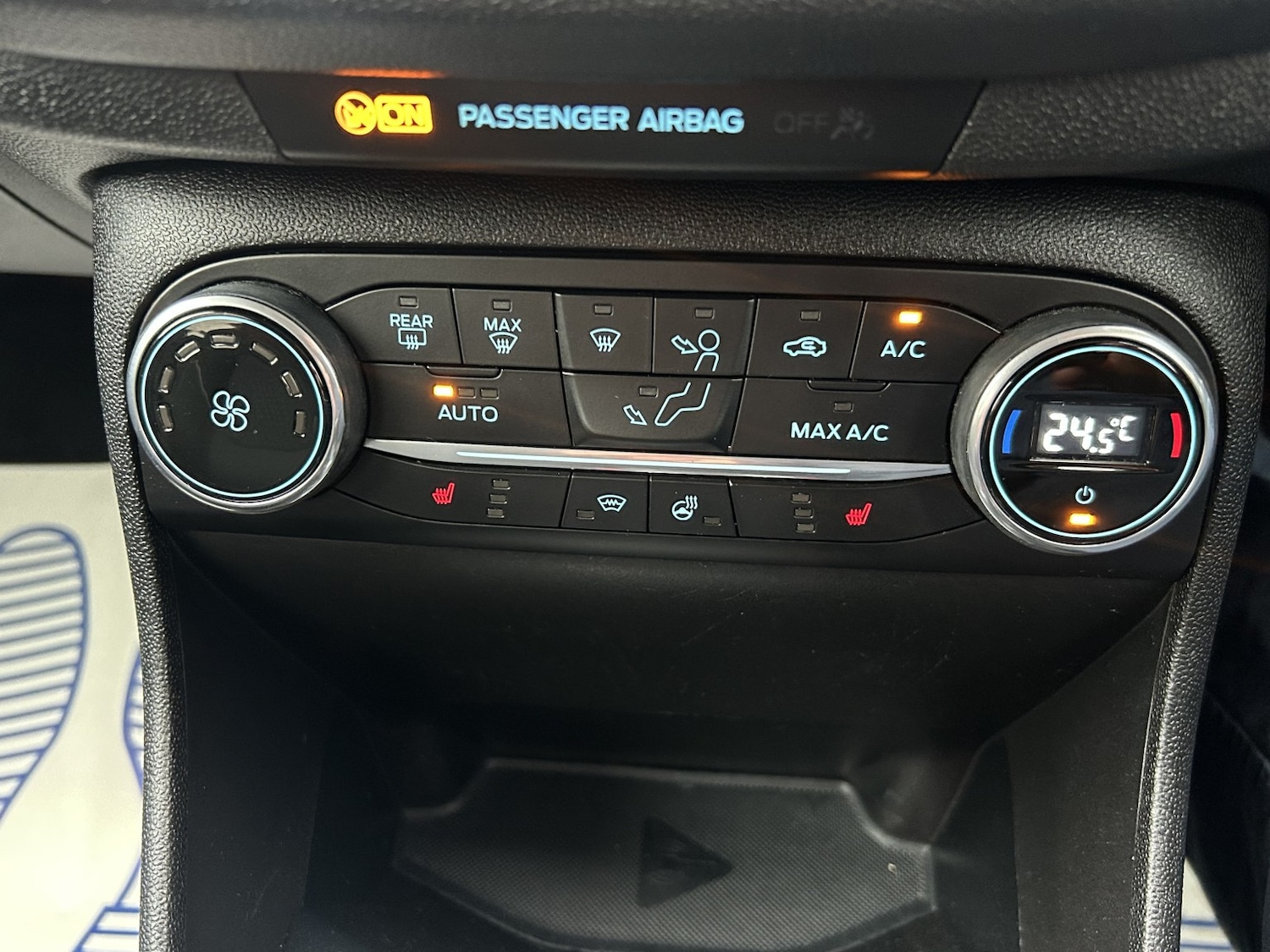 Used Ford Fiesta 2018 for sale - 77089808: Photo 16