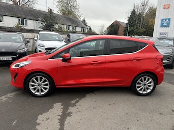 Used Ford Fiesta 2018 for sale - 77089808: Photo