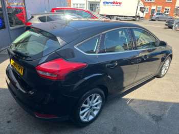 Used Ford Focus 2017 for sale - 74640053: Photo