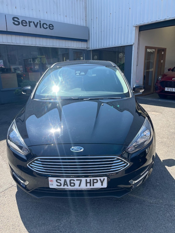 Used Ford Focus 2017 for sale - 74640053: Photo 5