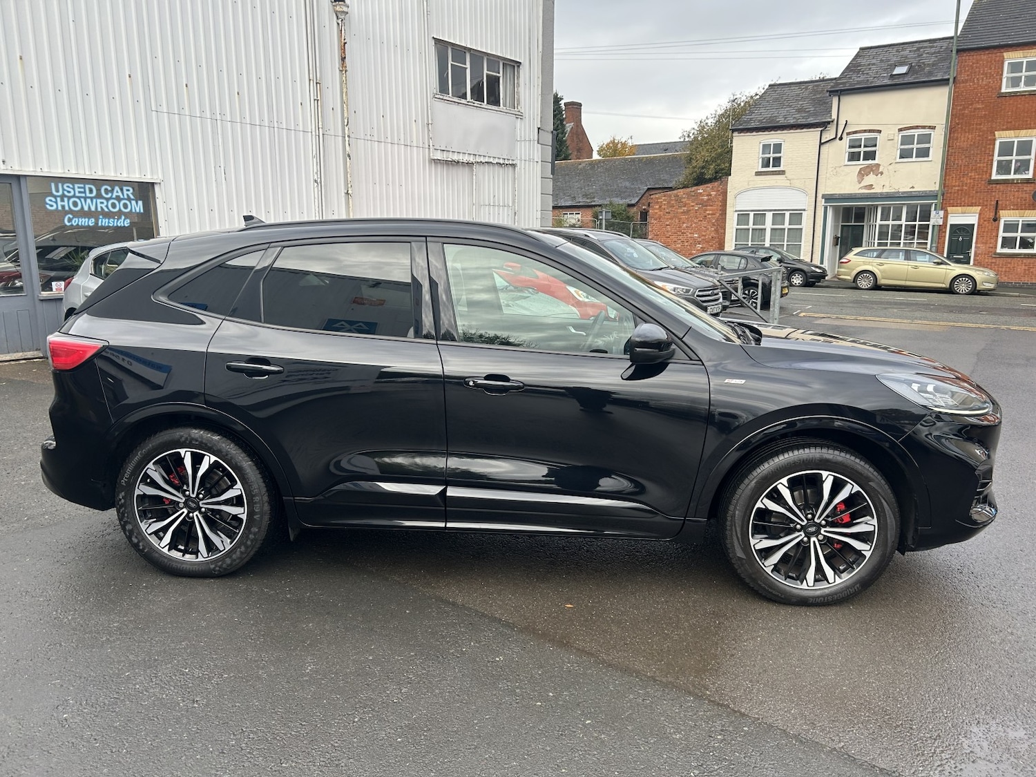 Used Ford Kuga 2021 for sale - 76407477: Photo 2