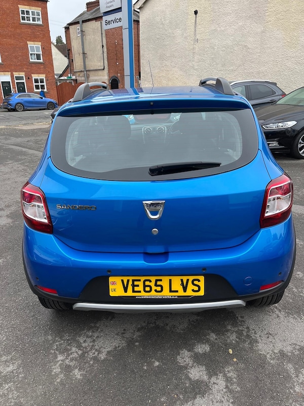 Used Dacia Sandero Stepway 2015 for sale - 76268541: Photo 3