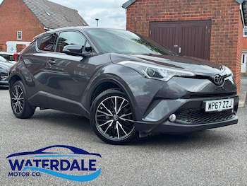 Used Toyota C-HR 2018 for sale - 79553864: Photo