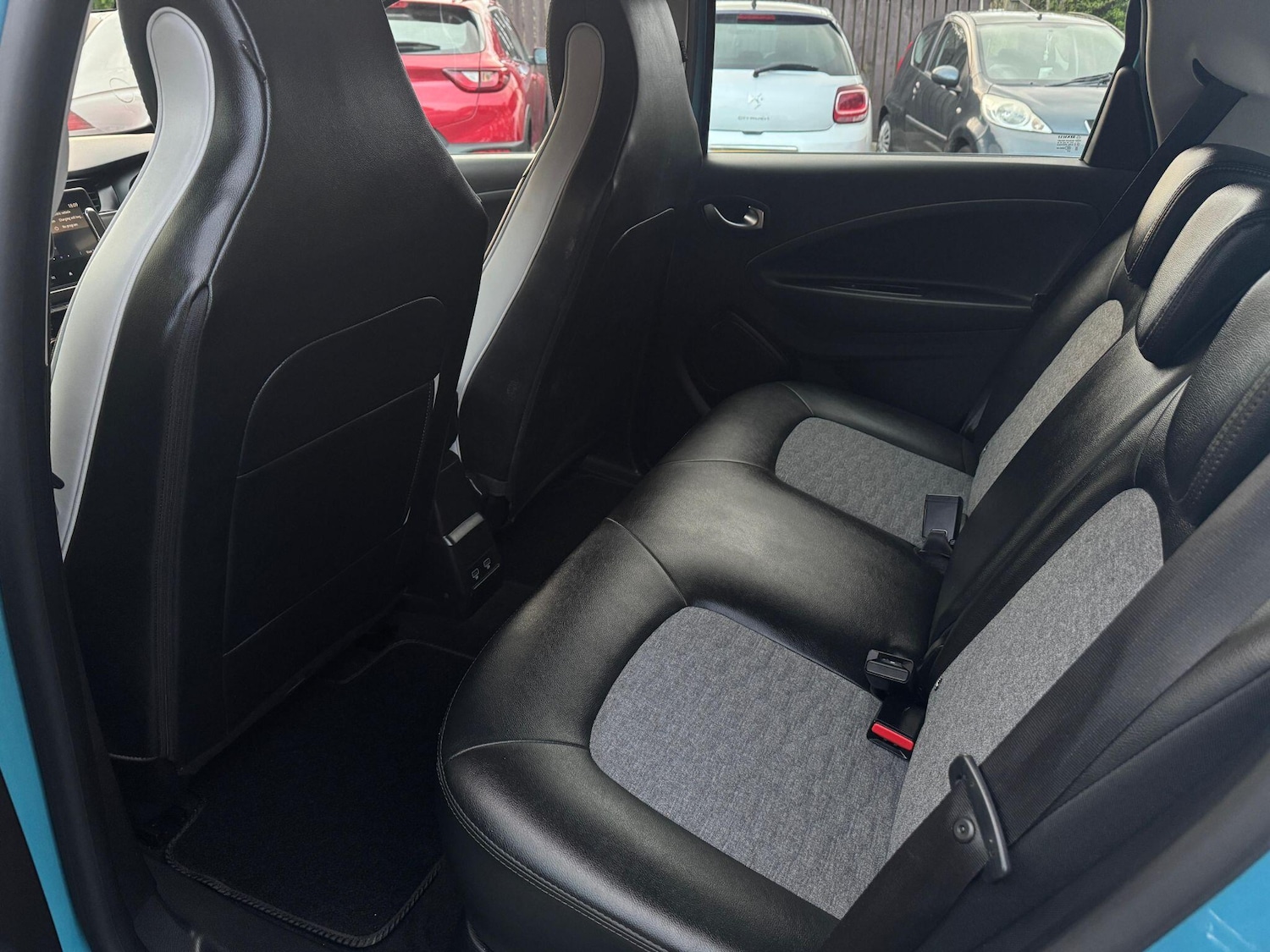 Used Renault Zoe 2020 for sale - 78047702: Photo 22