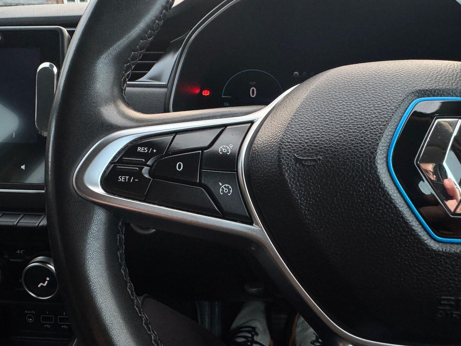 Used Renault Zoe 2020 for sale - 78047702: Photo 27