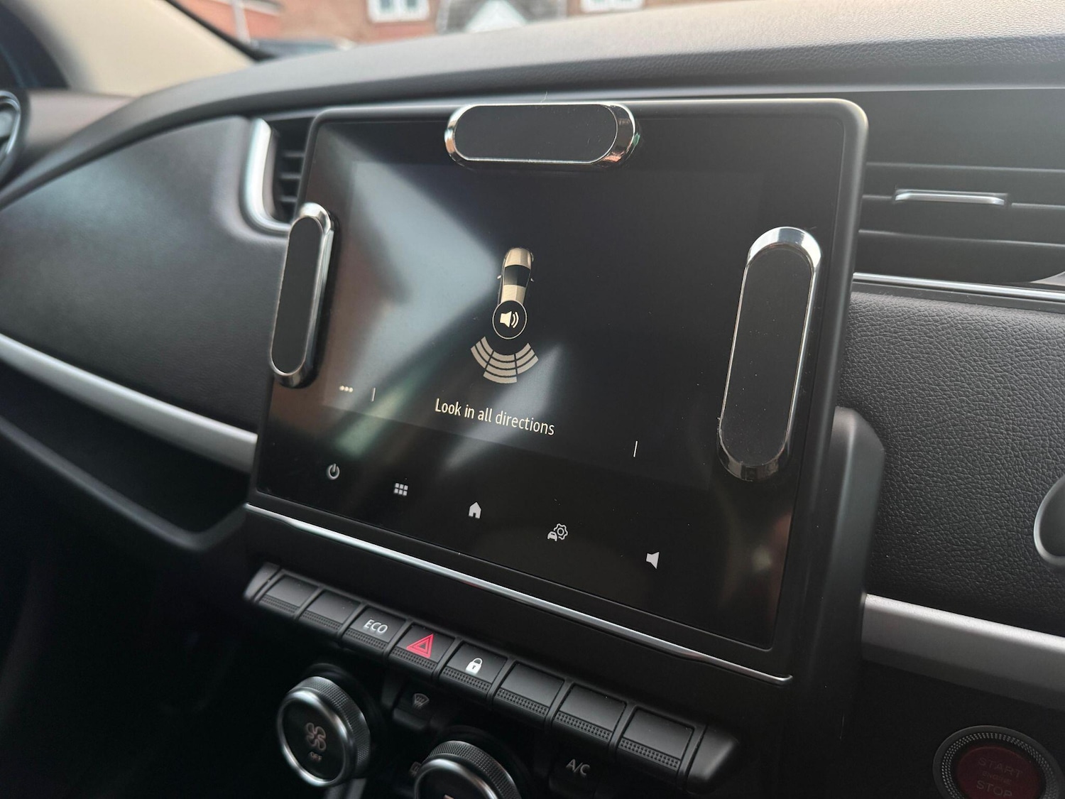 Used Renault Zoe 2020 for sale - 78047702: Photo 32