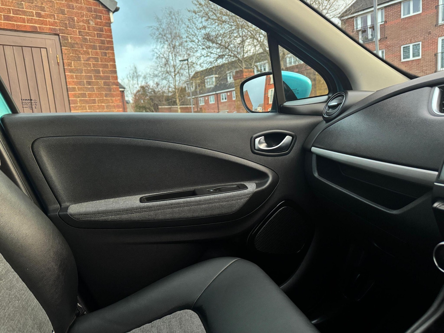 Used Renault Zoe 2020 for sale - 78047702: Photo 43