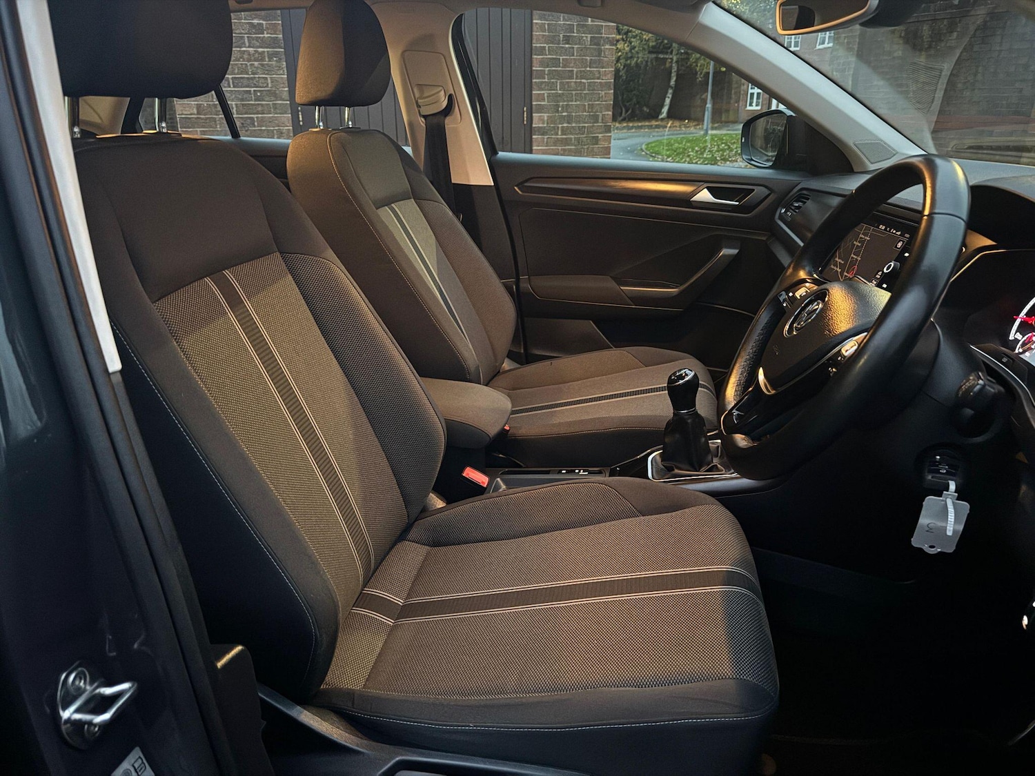 Used Volkswagen T-Roc for sale - 77559601: Photo 13