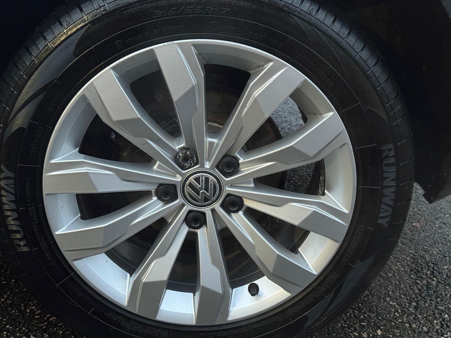 Used Volkswagen T-Roc for sale - 77559601: Photo 23