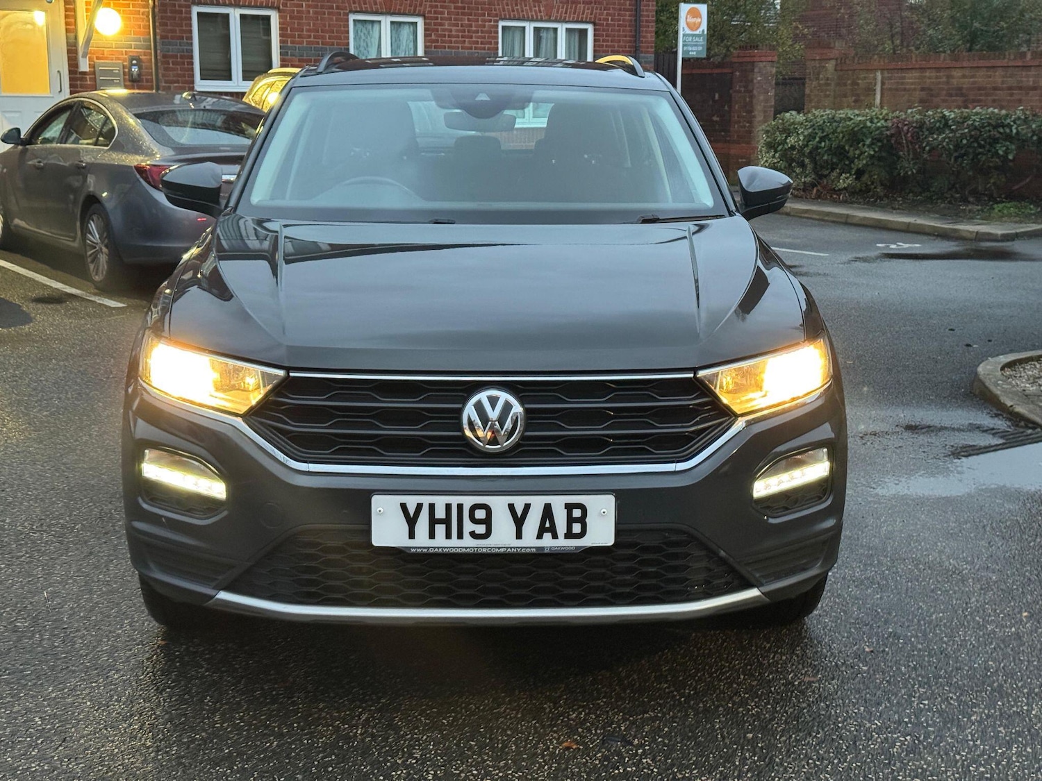 Used Volkswagen T-Roc for sale - 77559601: Photo 4
