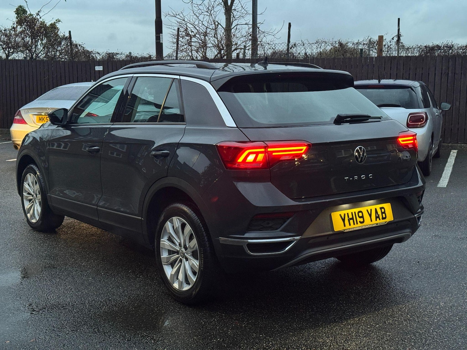 Used Volkswagen T-Roc for sale - 77559601: Photo 7