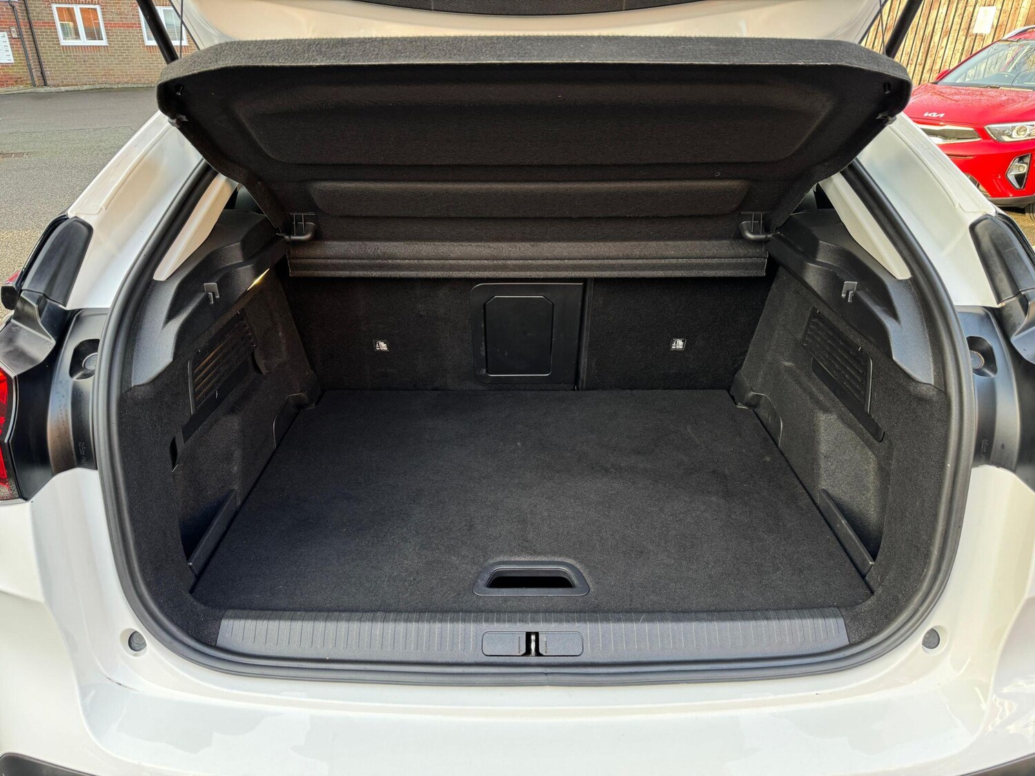 Used Citroen e-C4 for sale - 77510402: Photo 24