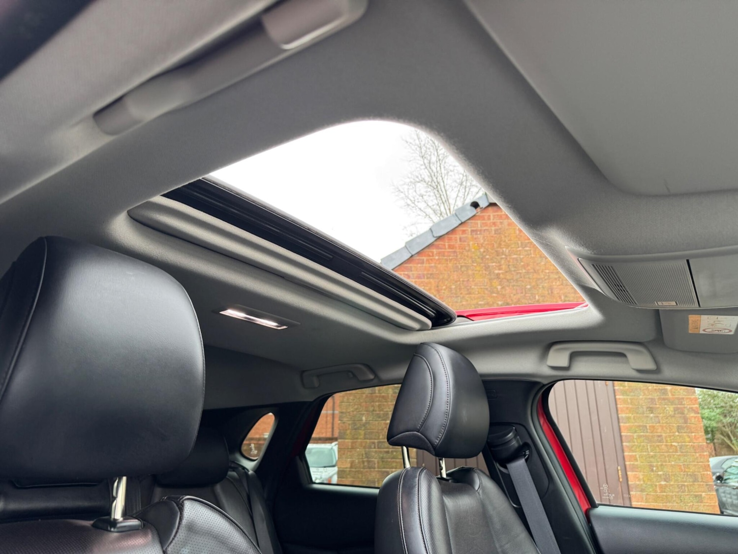 Used Mazda CX-30 for sale - 77509879: Photo 2