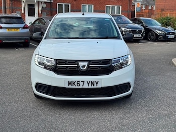Used Dacia Sandero 2017 for sale - 79361547: Photo