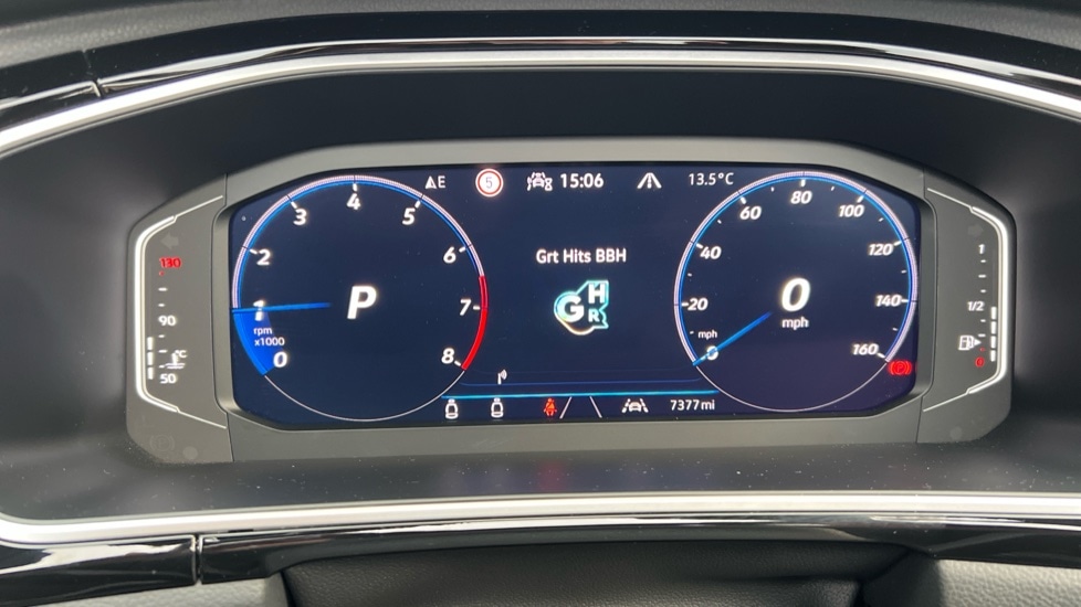 Used Volkswagen T-Roc 2024 for sale - 76872407: Photo 13