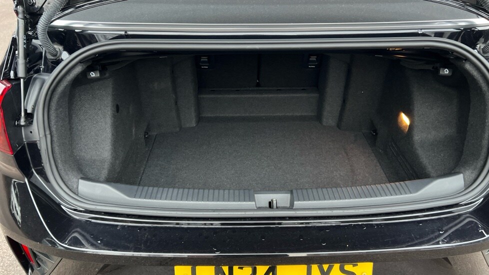 Used Volkswagen T-Roc 2024 for sale - 76872407: Photo 15