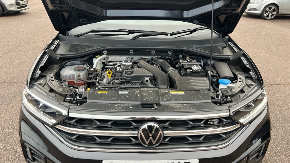 Used Volkswagen T-Roc 2024 for sale - 76872407: Photo 16