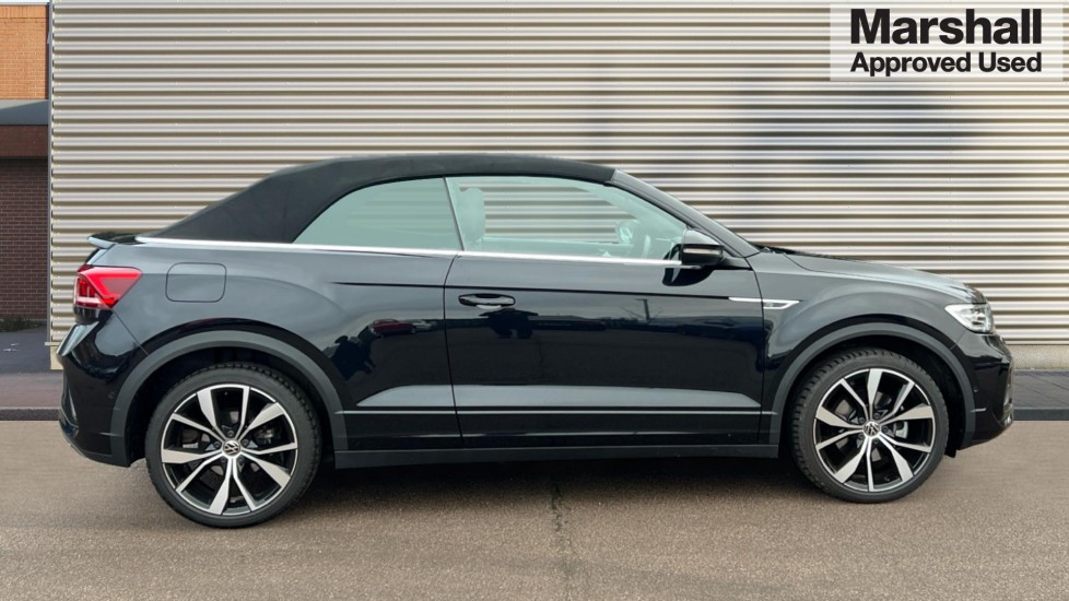 Used Volkswagen T-Roc 2024 for sale - 76872407: Photo 2