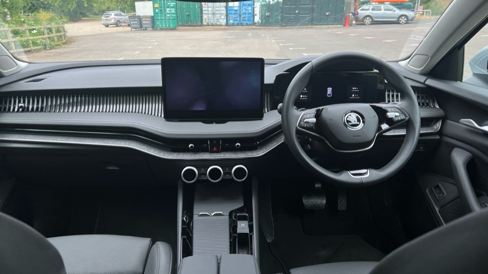 Used Skoda Superb 2024 for sale - 76868521: Photo 12