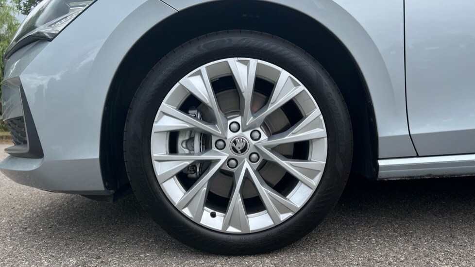 Used Skoda Superb 2024 for sale - 76868521: Photo 19