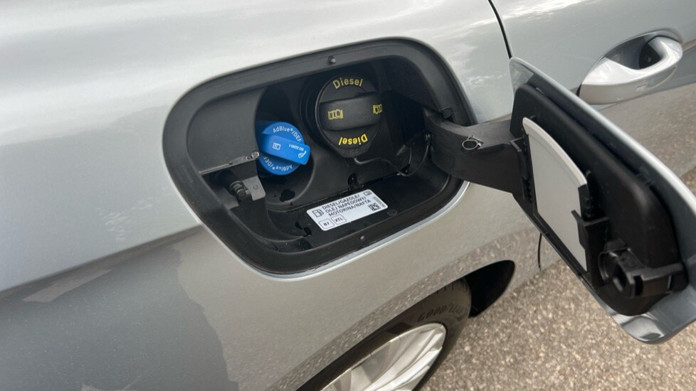 Used Skoda Superb 2024 for sale - 76868521: Photo 24