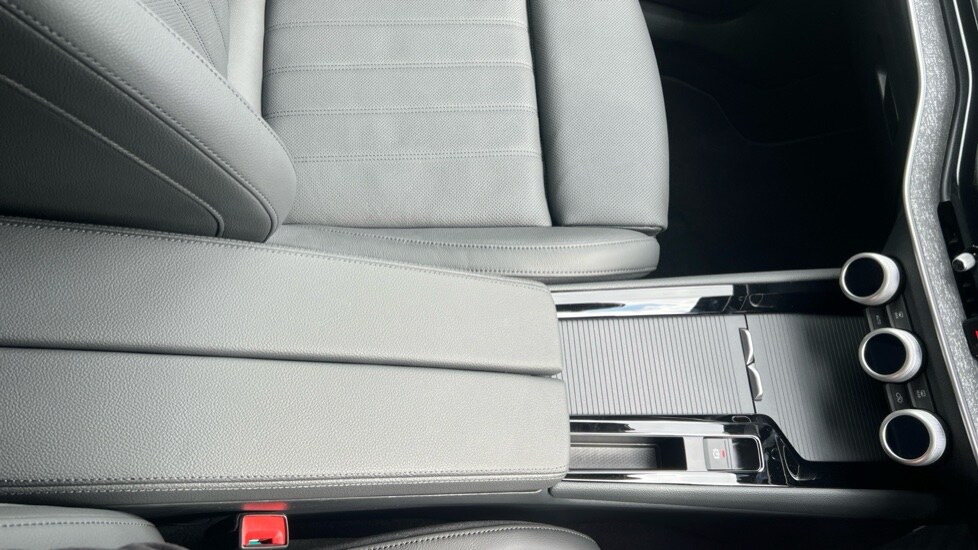 Used Skoda Superb 2024 for sale - 76868521: Photo 31