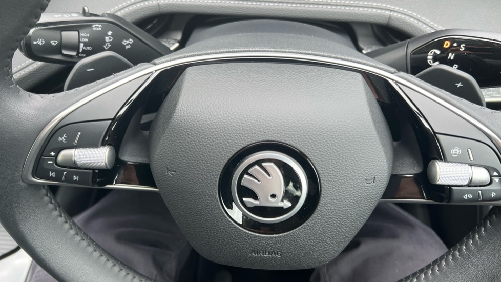 Used Skoda Superb 2024 for sale - 76868521: Photo 42