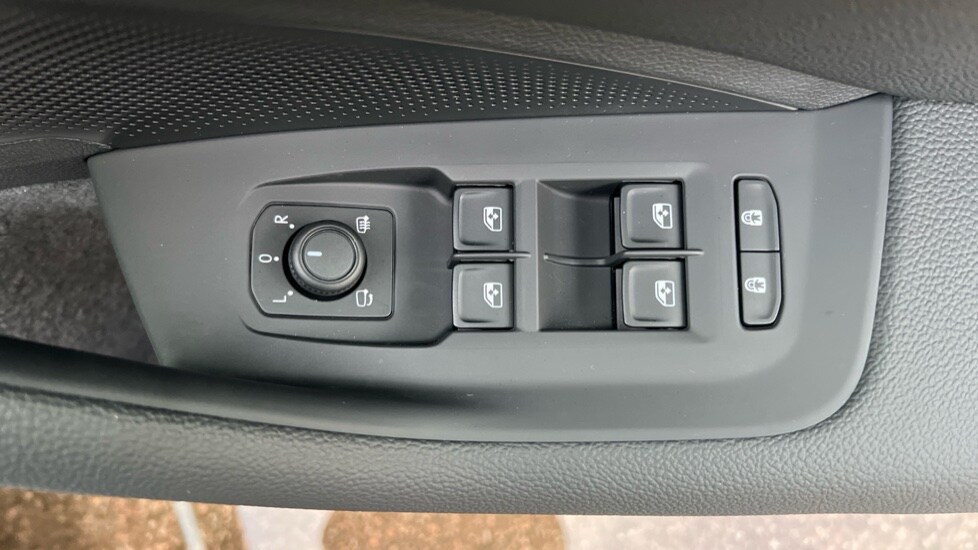 Used Skoda Superb 2025 for sale - 76623456: Photo 28