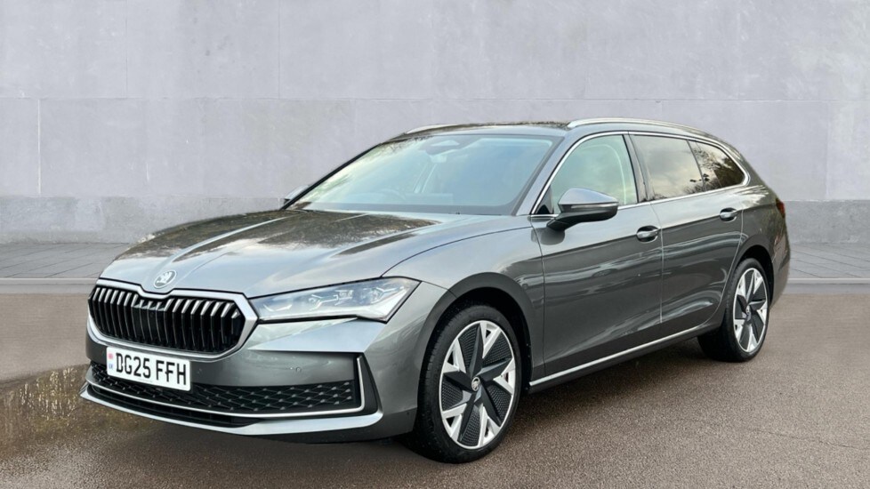 Used Skoda Superb 2025 for sale - 76623456: Photo 7