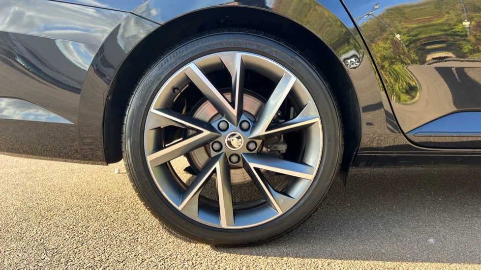 Used Skoda Superb 2024 for sale - 76983985: Photo 5