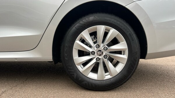 Used Skoda Octavia 2024 for sale - 75992740: Photo 18